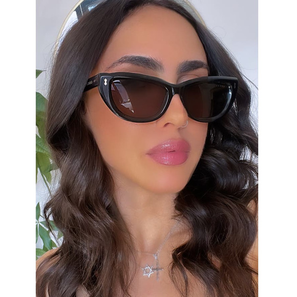 NEW Gucci GG1521S Black Cat Eye Sunglasses main image 11